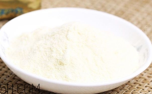 成人為什么也要喝奶粉？成人喝奶粉的好處有哪些？