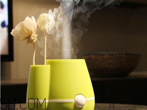 加濕器噴熱氣好嗎？加濕器噴熱氣好還是噴冷氣好？
