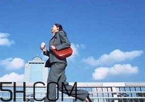 上班族怎么正確睡午覺？怎么正確的在公司睡午覺？