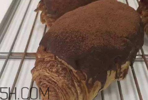 臟臟包怎么吃 網紅臟臟包怎么吃