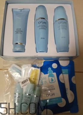 歐詩漫水活化妝品套裝適合膚質_適合年齡