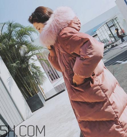 白鴨絨羽絨服多少錢？白鴨絨羽絨服600多貴嗎？