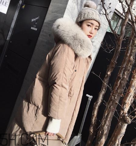 白鴨絨羽絨服保暖嗎？白鴨絨有味道怎么去味？
