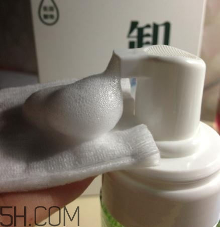三草兩木卸妝液多少錢？三草兩木卸妝液專柜價格