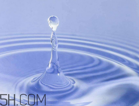 雙氧水會腐蝕銀耳釘嗎？雙氧水會腐蝕木板嗎？