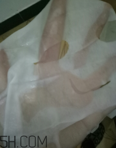 歐詩漫珍珠亮顏無暇面膜使用心得_產品評測
