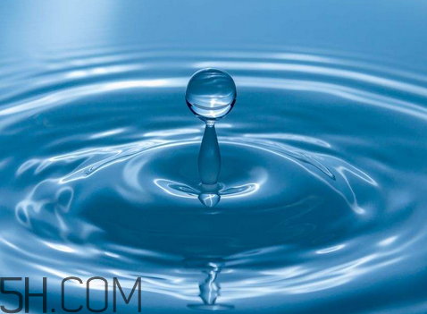 雙氧水能滴耳朵嗎？雙氧水洗耳朵一天幾次？