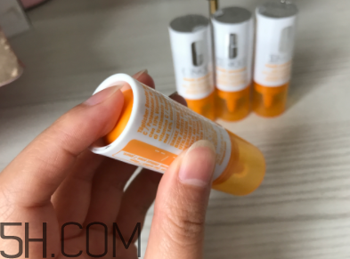 倩碧維C修復安瓶用在哪一步？能美白嗎？