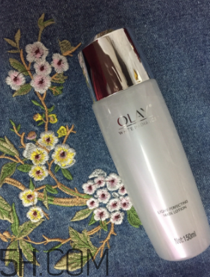 Olay15秒面膜水可以白天用嗎？能見(jiàn)光嗎？