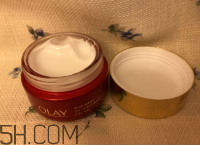 Olay小臉面霜使用心得 產品評測