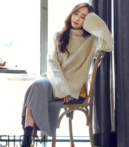 杏色和駝色哪個顯白？杏色和駝色哪個好看？