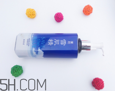 雪肌精化妝水適合干皮嗎？適合痘肌嗎？