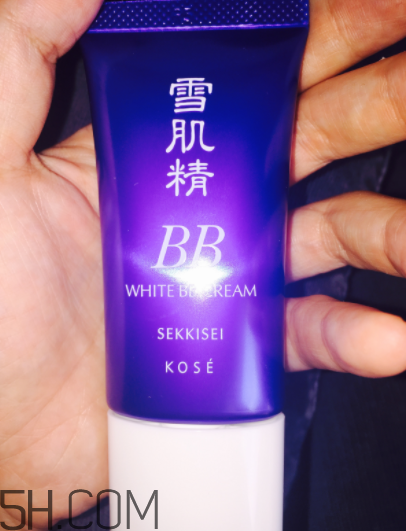 雪肌精美白BB霜含酒精嗎？敏感皮能用嗎？
