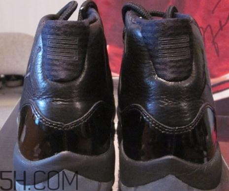 air jordan 11 blackout發(fā)售時間_多少錢？
