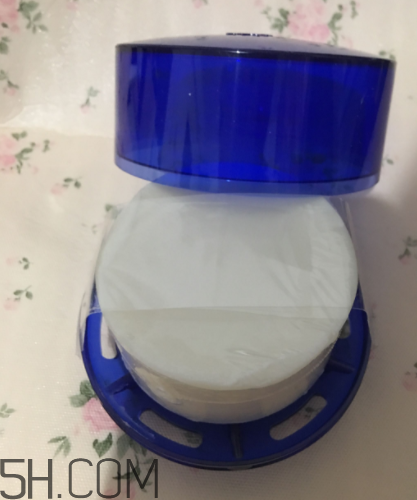 雪肌精泡沫洗顏皂適合干皮嗎？洗后緊繃嗎？