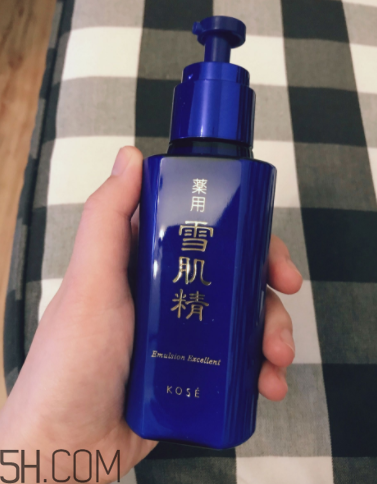 雪肌精哪款乳液保濕效果好？適合秋冬補水？