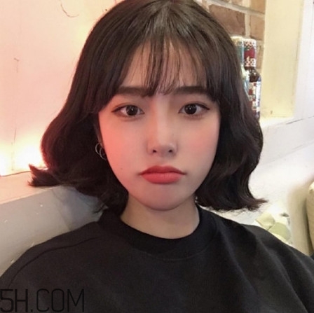 韓系短發發型圖片 有氣質又不失甜美
