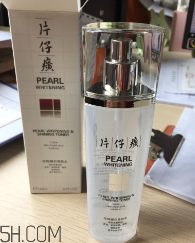 片仔癀珍珠亮膚水適合敏感皮嗎？有刺激嗎？