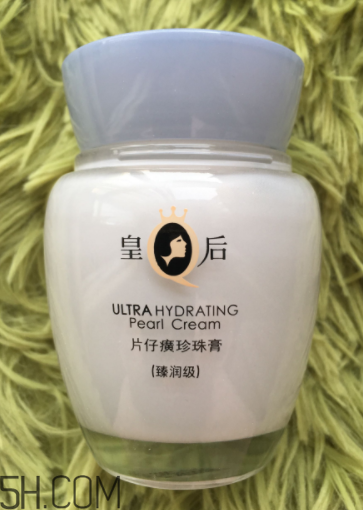 片仔癀珍珠膏夏天能用嗎？會不會很油？