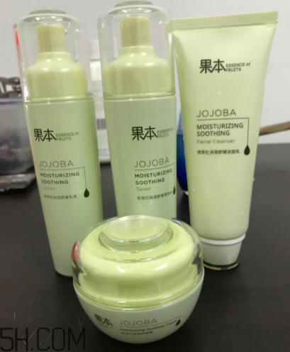 詩婷露雅荷荷巴系列有刺激嗎？適合敏感肌嗎？