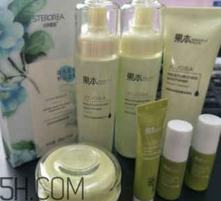 詩婷露雅荷荷巴系列有刺激嗎？適合敏感肌嗎？