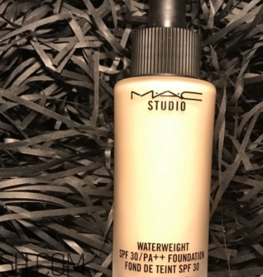 mac魅可和玫珂菲哪個好？mac魅可和make up for eve對比