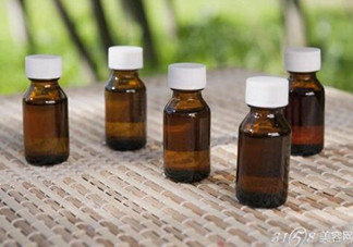 茶樹精油可以直接涂在臉上嗎？茶樹精油的功效與作用？