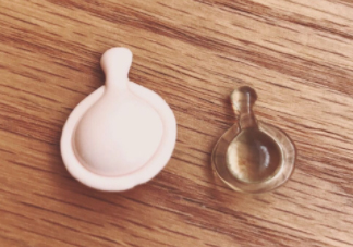 伊麗莎白雅頓眼部精華液油不油？長(zhǎng)脂肪粒嗎？