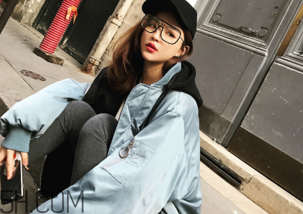 oversize羽絨服適合什么人穿？羽絨服的優缺點