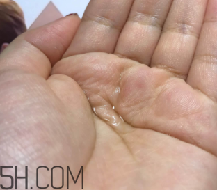 羽西蟲草新肌水有什么功效？適合什么膚質？