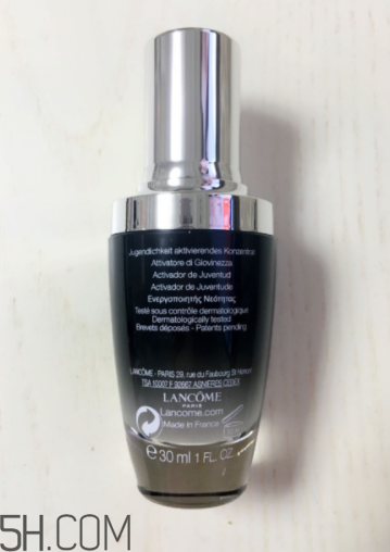 肌底液和精華有什么區(qū)別？蘭蔻小黑瓶可以單獨用嗎？