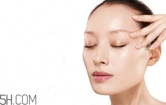 眼霜分幾種？眼霜和眼部精華一樣嗎？