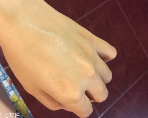 自然堂面霜效果怎么樣？秋冬補水從一款面霜開始