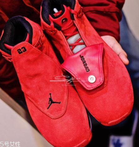 air jordan 18 toro大紅配色發售時間_實物曝光