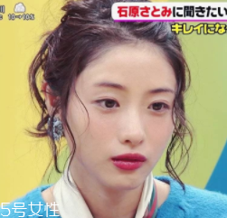 2018開年爆款色莓果紫，怎么涂更美？