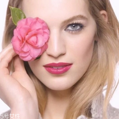 香奈兒口紅哪款好？顯白色號推薦