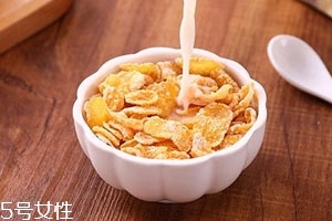 家樂氏玉米片會發胖嗎 適量不會發胖