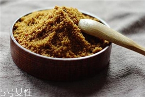 秋天吃紅糖可以嗎？片糖和紅糖的區別