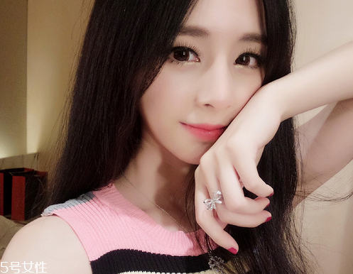 紅花逍遙片月經期能吃嗎？經期藥品要慎服