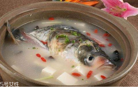 魚湯可以和雞蛋一起吃嗎 一起是營養更豐富