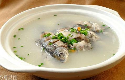 魚湯可以和雞蛋一起吃嗎 一起是營養更豐富