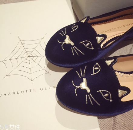 charlotte olympia貓咪鞋多少錢？平底鞋中的萌貨代表