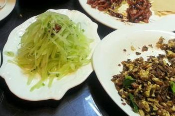 晚飯什么時(shí)候吃最好？這個(gè)點(diǎn)吃晚飯危害大
