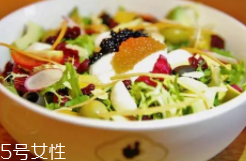 飲食護(hù)膚究竟有沒(méi)有效？不挑食才護(hù)膚