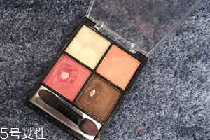 名創優品眼影好用嗎？韓系貓眼妝的畫法