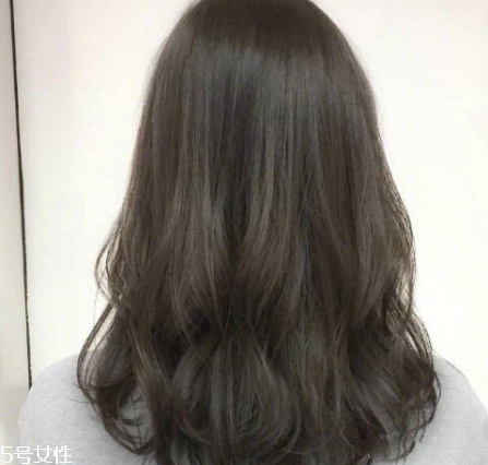 秋冬自然好看發型推薦  每一種都很溫柔