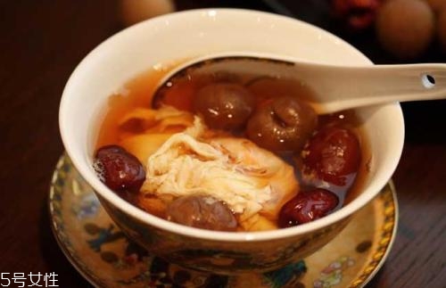 桂圓和雞蛋能一起吃嗎 桂圓雞蛋營養互補