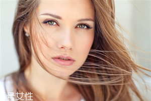 經期能做雙眼皮嗎？割雙眼皮失敗方法