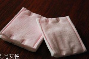 化妝棉和卸妝棉有什么區別？化妝棉功能更全