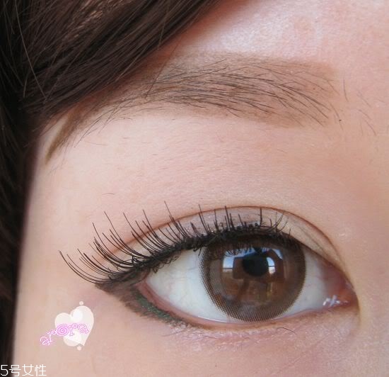 雙眼皮貼哪個牌子好？雙眼皮貼這樣貼最好看
